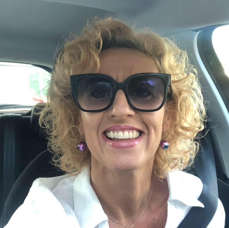 Edyta Moretti – agentka ubezpieczeniowa